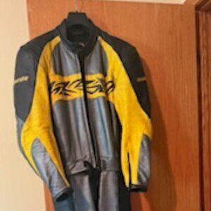 Dainese Men's Motocycle suit 52